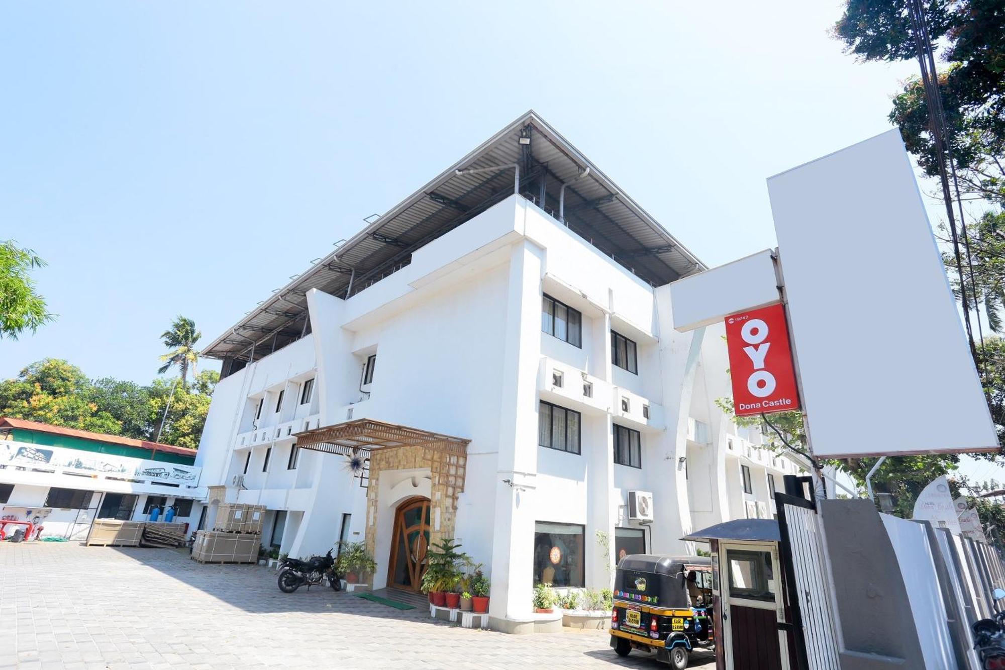 Hotel Super Townhouse Dona Castle Kollam Exteriér fotografie