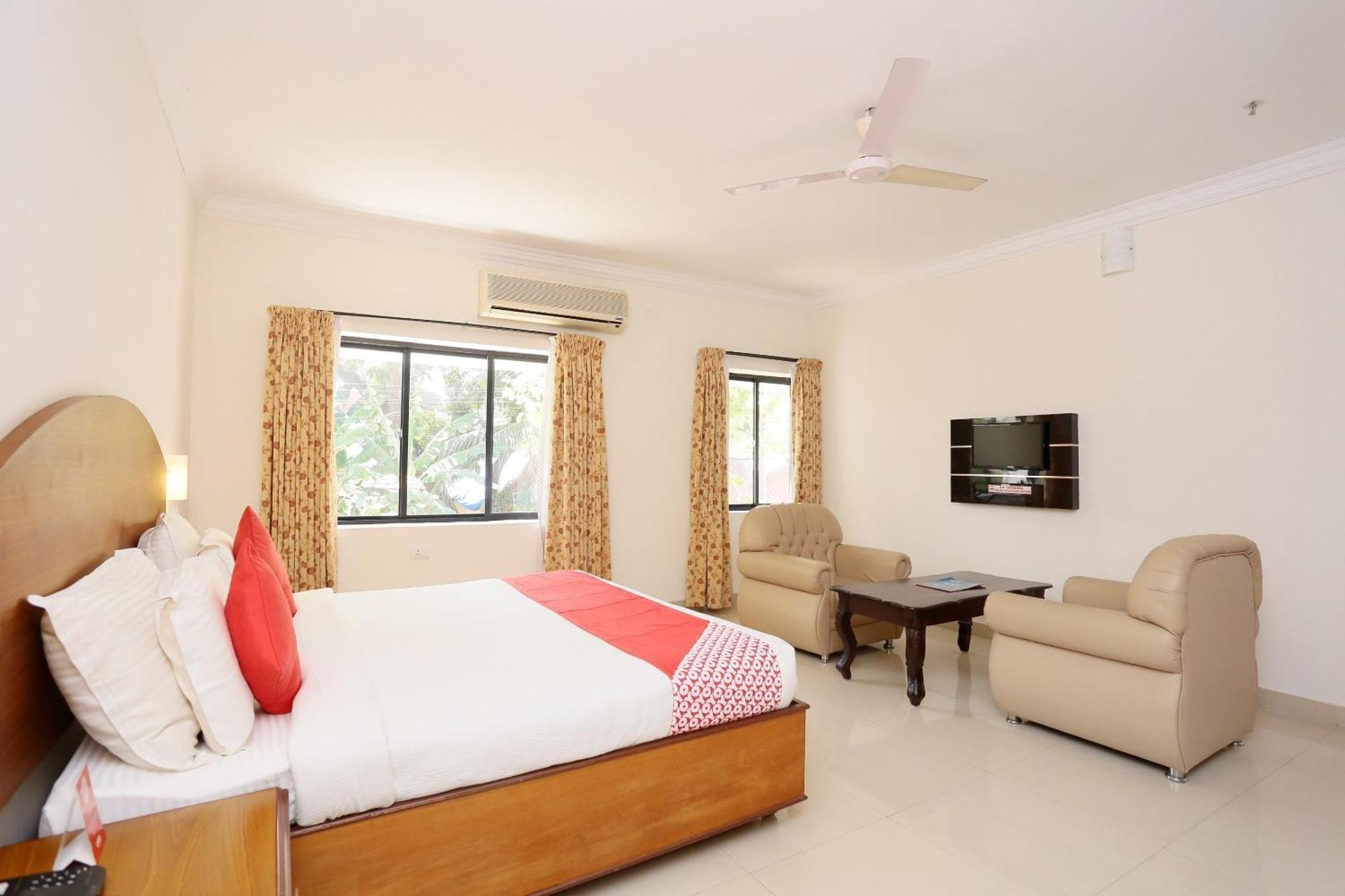 Hotel Super Townhouse Dona Castle Kollam Exteriér fotografie