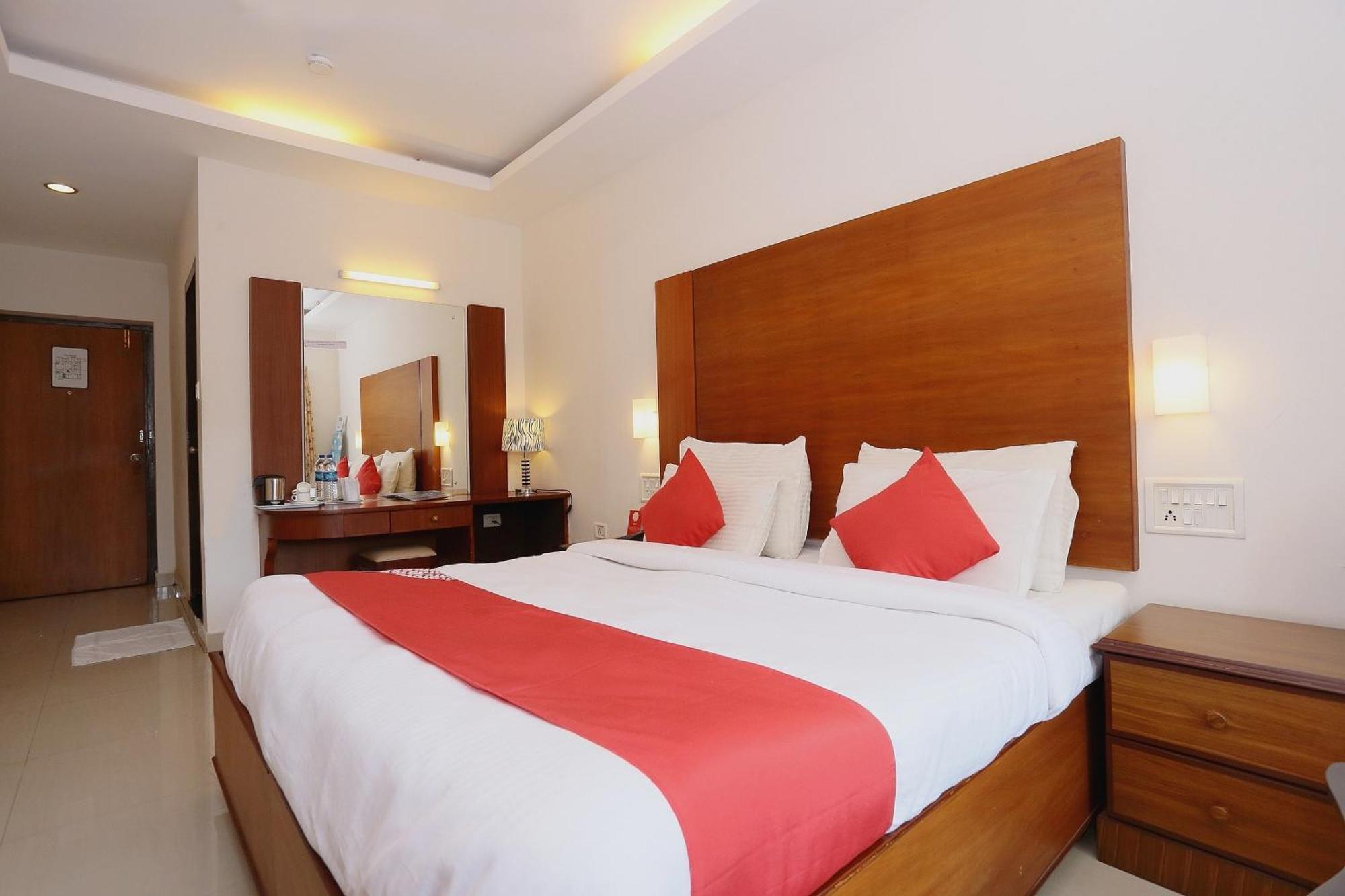Hotel Super Townhouse Dona Castle Kollam Exteriér fotografie