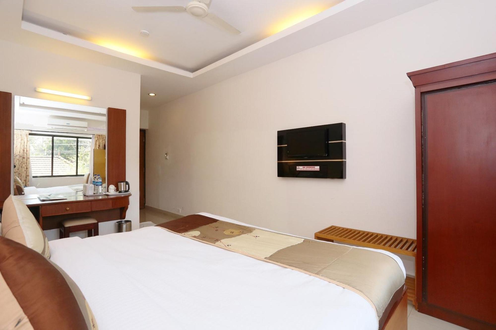Hotel Super Townhouse Dona Castle Kollam Exteriér fotografie