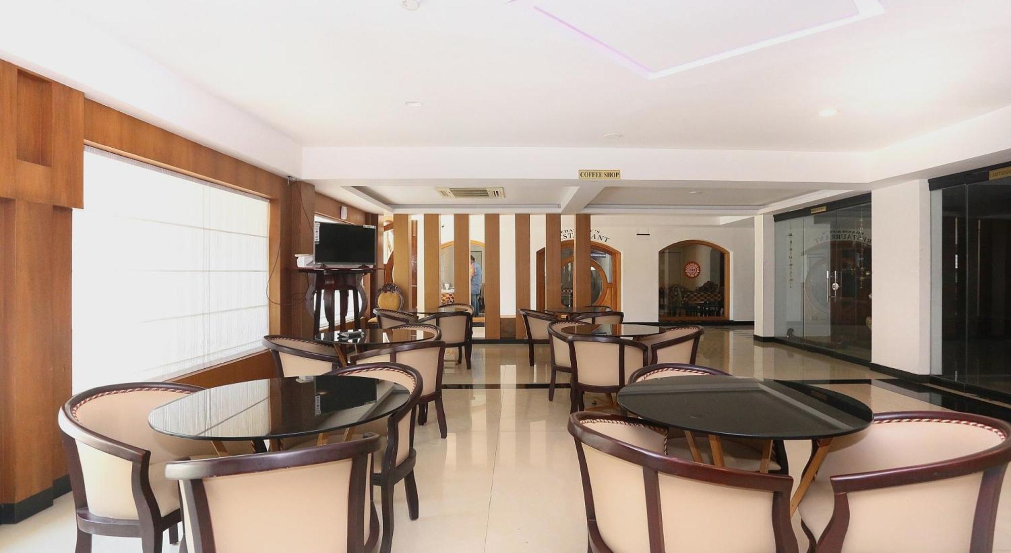 Hotel Super Townhouse Dona Castle Kollam Exteriér fotografie