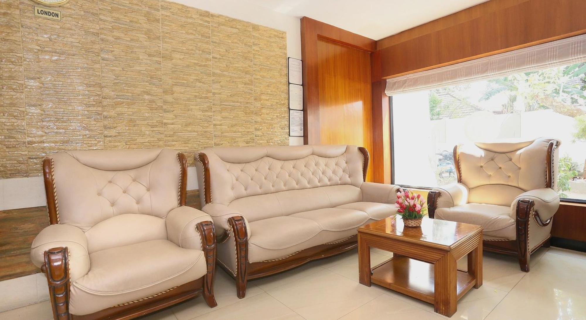 Hotel Super Townhouse Dona Castle Kollam Exteriér fotografie