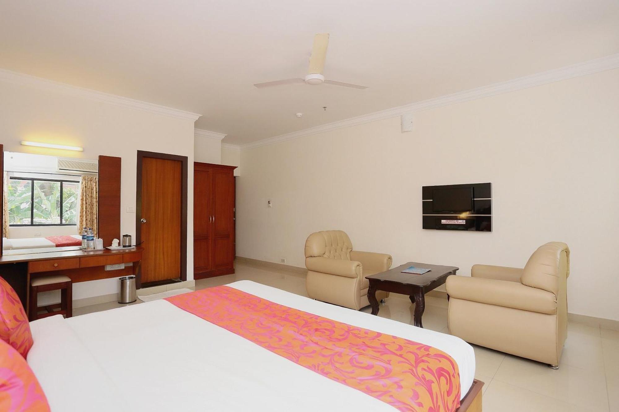 Hotel Super Townhouse Dona Castle Kollam Exteriér fotografie