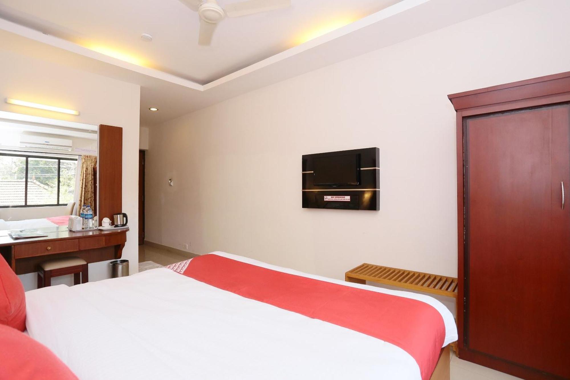 Hotel Super Townhouse Dona Castle Kollam Exteriér fotografie