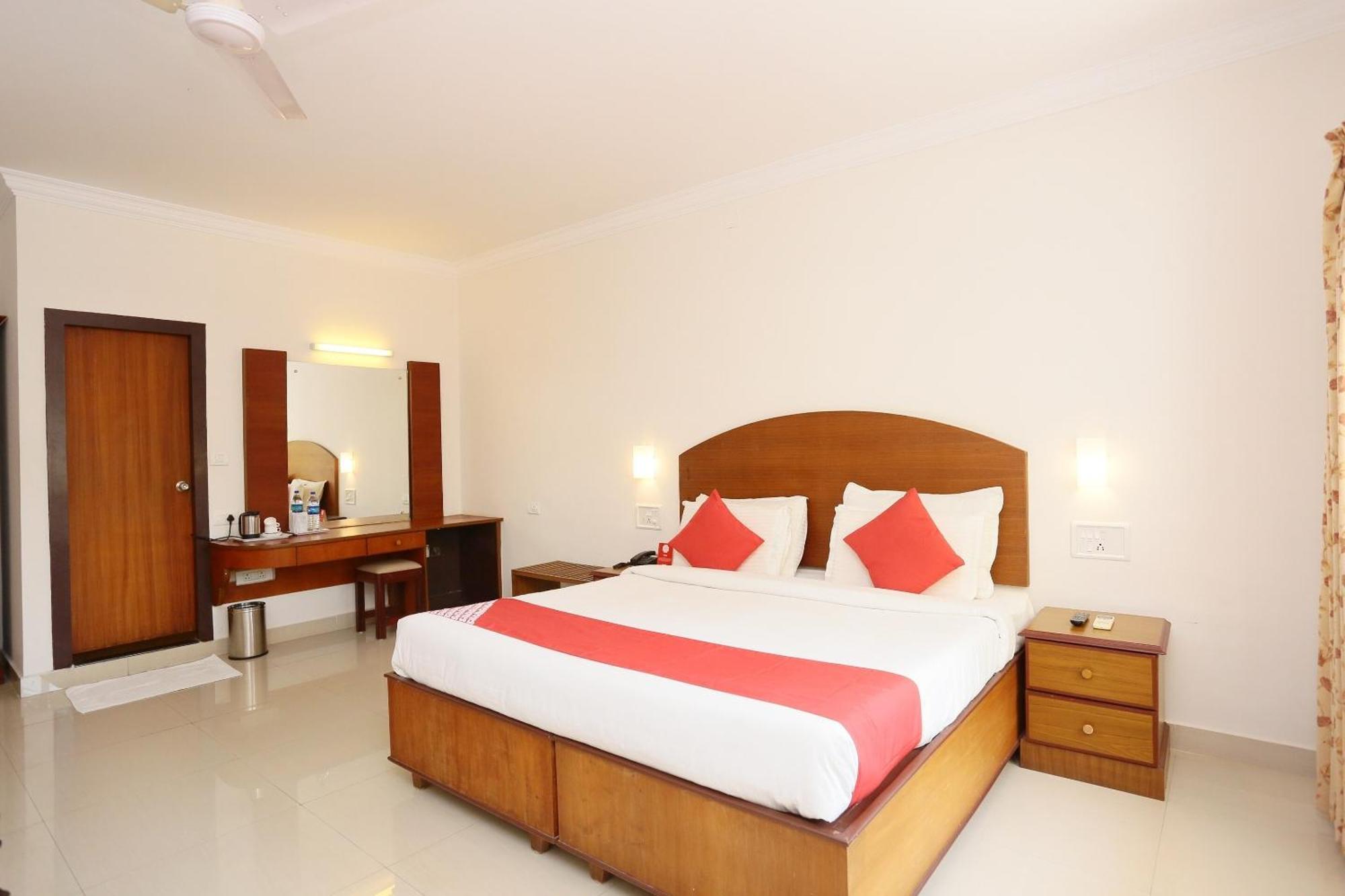 Hotel Super Townhouse Dona Castle Kollam Exteriér fotografie