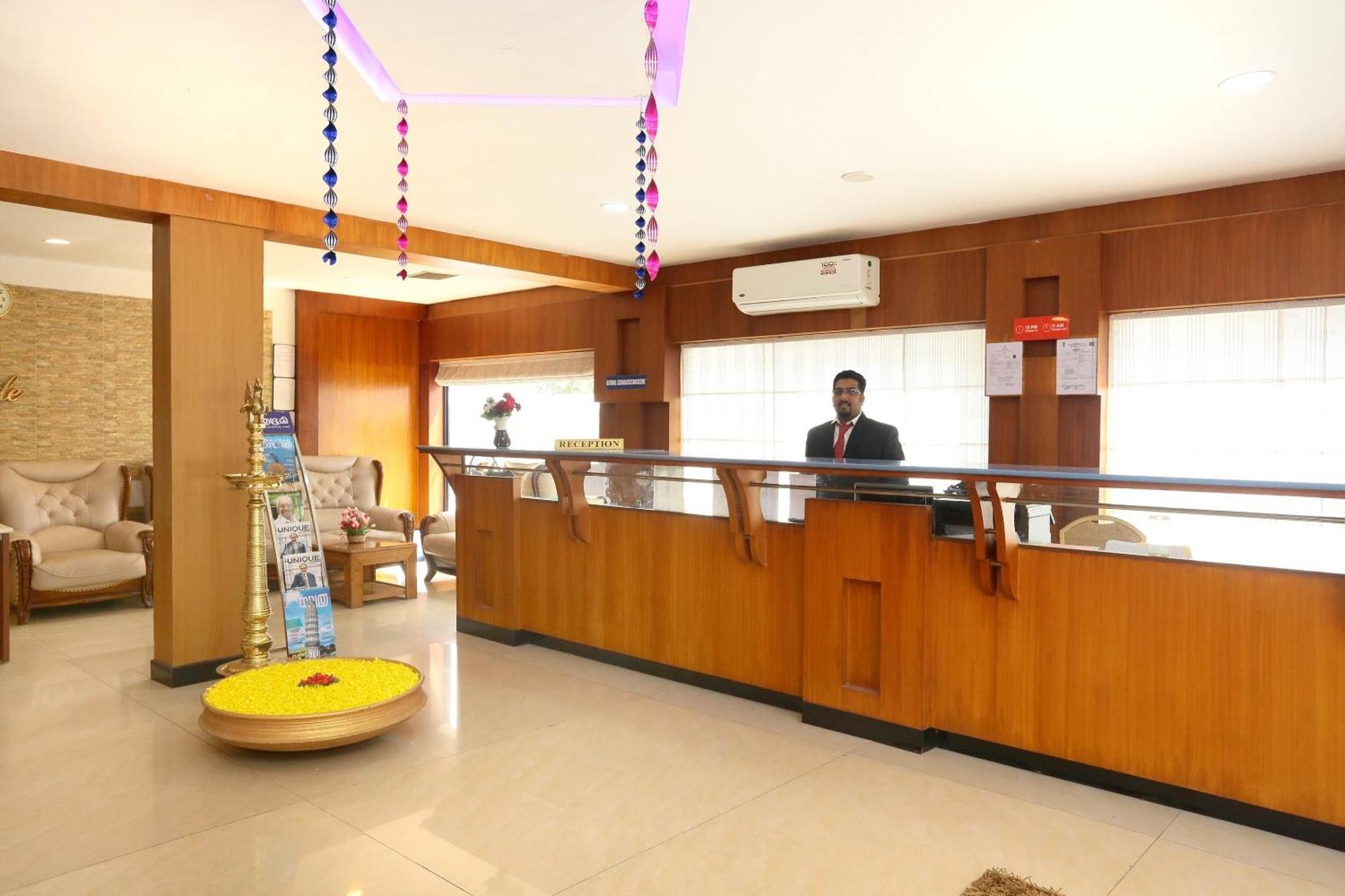 Hotel Super Townhouse Dona Castle Kollam Exteriér fotografie